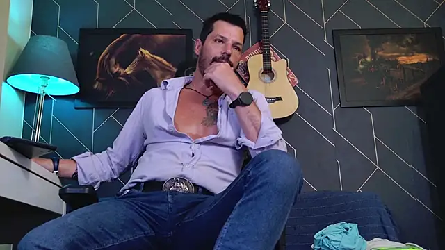 ChrisKox live sex cam