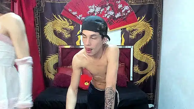 Pride_couple live sex cam