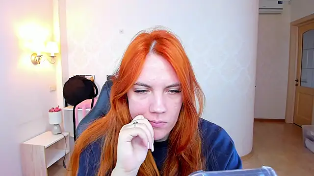 Gingerr_pie's cam snapshot