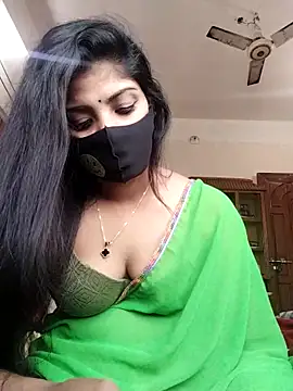 Queen-Any live sex cam