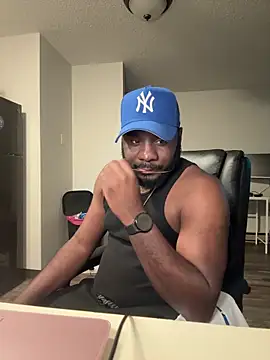 Stayinalive1992 live sex cam