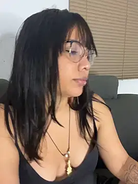 P_A_U_L_I_N_A_ live sex cam