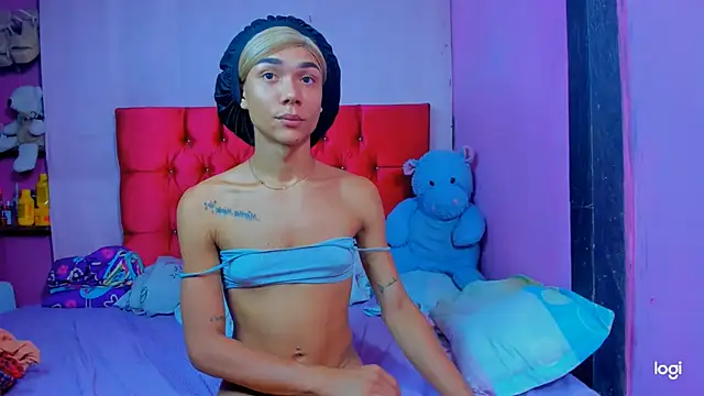 StassieBell live sex cam