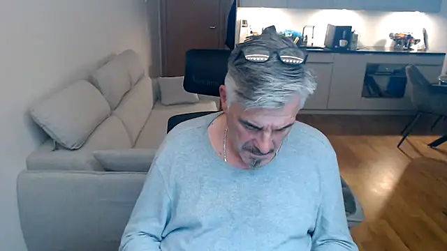 Budapest1958 live sex cam