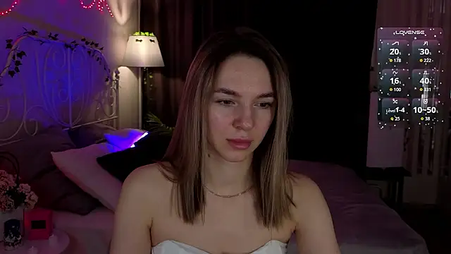 molly_crystal live sex cam