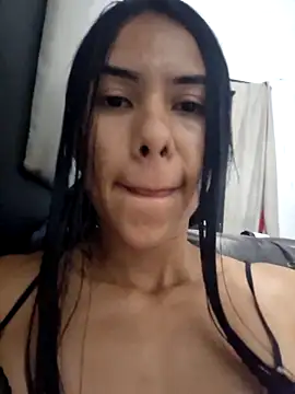 Alannys19's cam snapshot