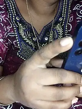 Mia-Telugu's cam snapshot