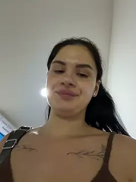 MiraReach live sex cam