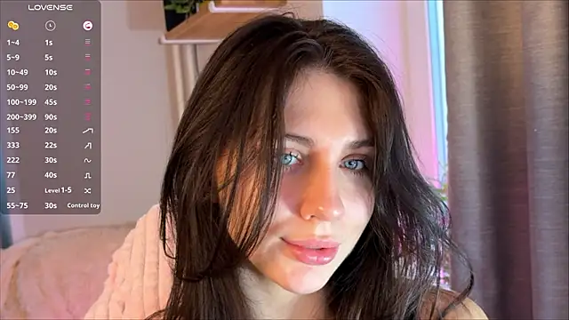 lunawho's cam snapshot