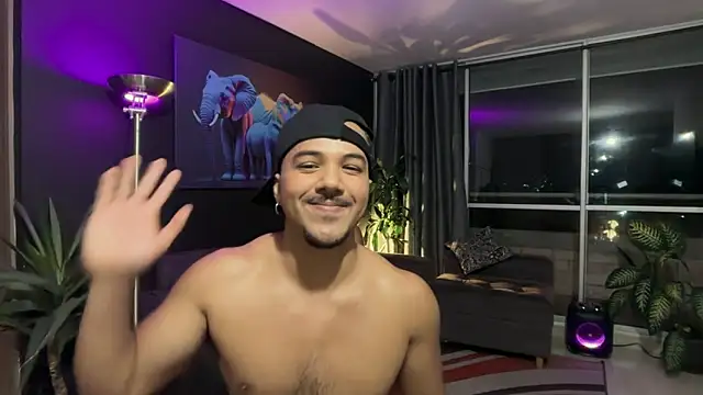 highlatin_guysoficial live sex cam