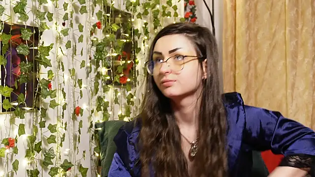 NaughtYHomemadE's cam snapshot