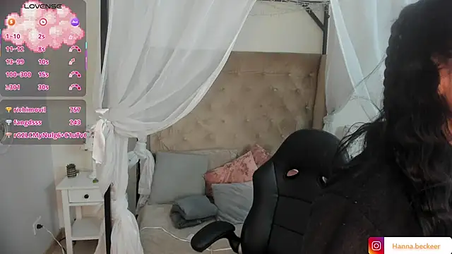 Hanna__Becker_'s cam snapshot