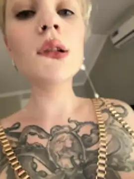 BlondeDoll_ live sex cam