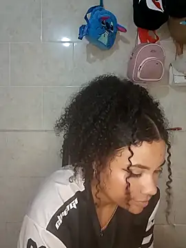 BrianaSweetxxx's cam snapshot