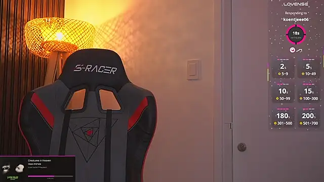 DanikaDillan live sex cam