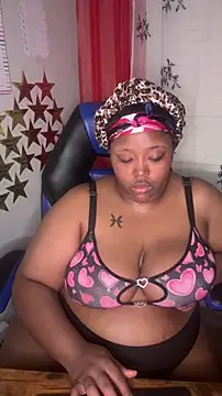 Chocolatebunnyxx96's cam snapshot