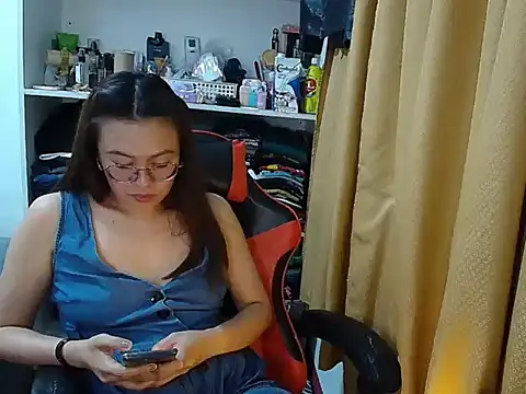 crizzybel's cam snapshot