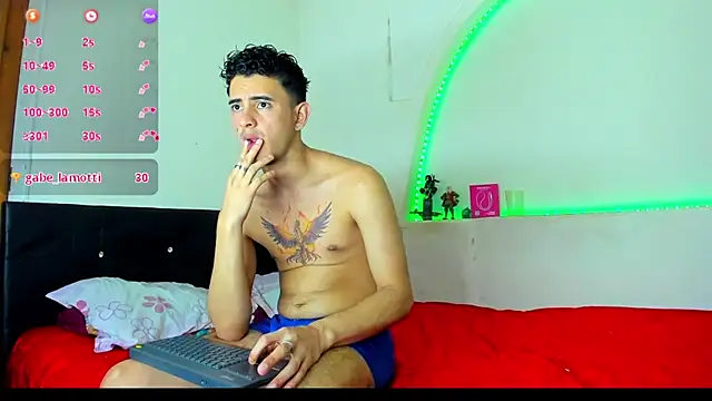 kaiborman00's cam snapshot