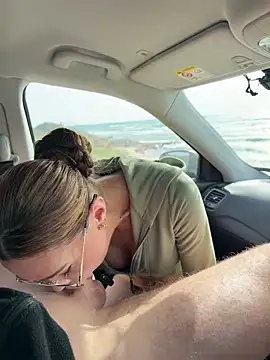 Nicoleevien's cam snapshot