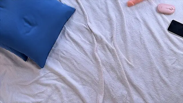 MilaDemies live sex cam