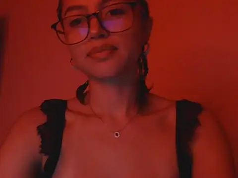 OriannaWolf's cam snapshot