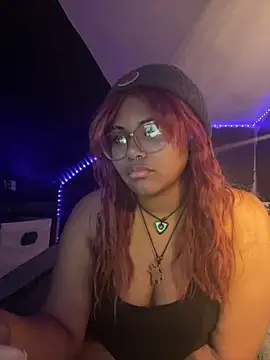 marinakisses's cam snapshot