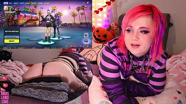 Angel-Lewd-Cake live sex cam