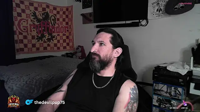 DevilPup75_ live sex cam
