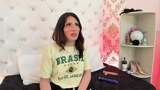 pinky__bunny's cam snapshot