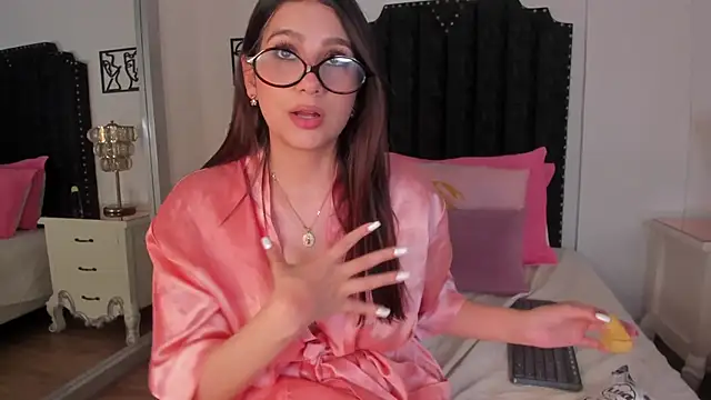 scarlett_thompson_7's cam snapshot