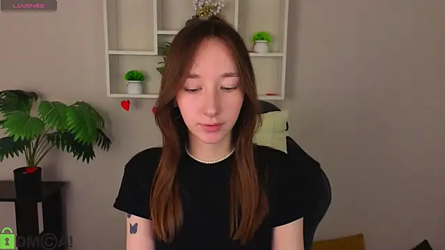 Miche1le_Allenne's cam snapshot