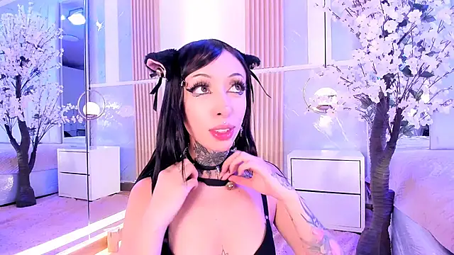 SalemBlackrose's cam snapshot