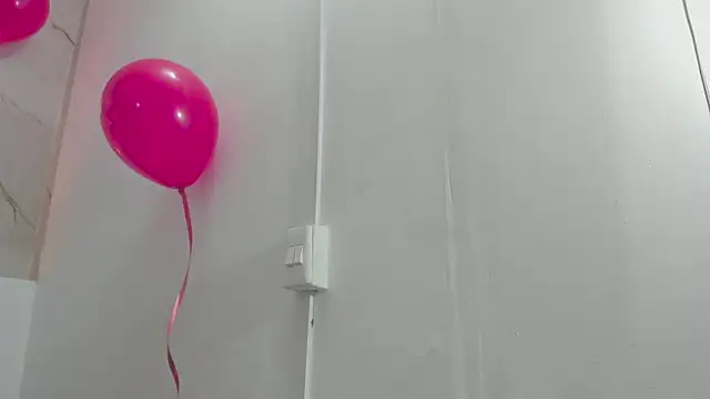 Sofii_Cooper1's cam snapshot