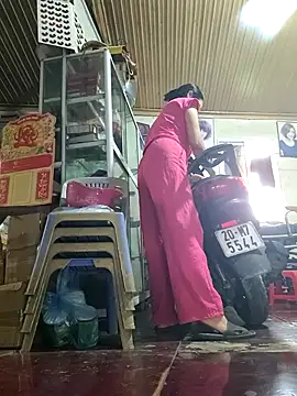 Basanis68's cam snapshot