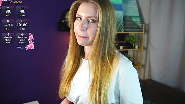 CharityKhamo's cam snapshot