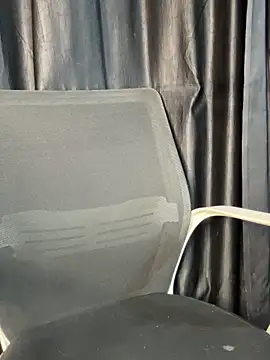 Diya_Chopra live sex cam