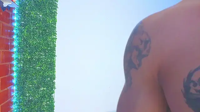 Demitryo live sex cam