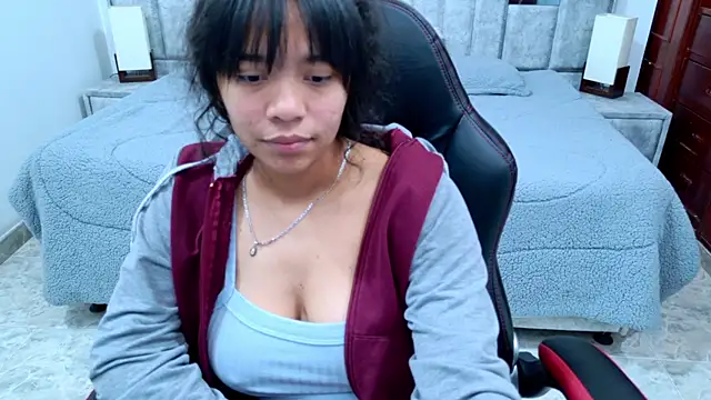 laureentt_'s cam snapshot