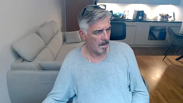 Budapest1958 live sex cam