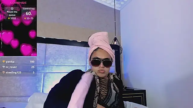 kimCosseyy live sex cam