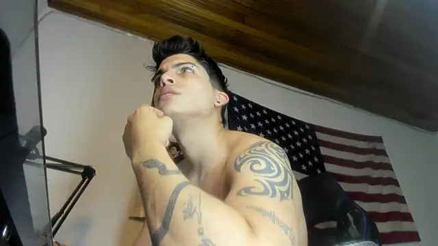 charlie_hotxxx live sex cam