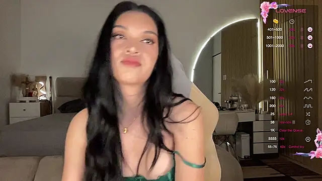 Rogueblaze live sex cam