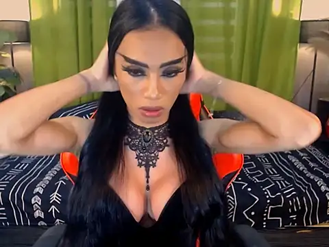 VeshtidaTS live sex cam