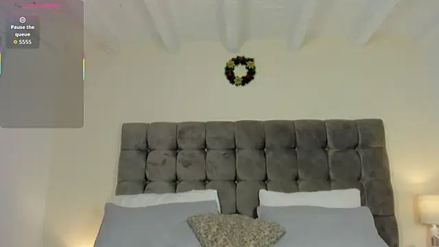 Dark_hairy_ live sex cam