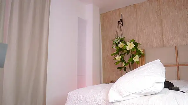 Ana_Maria11's cam snapshot