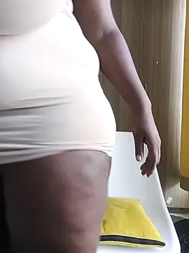 Lovely_btity's cam snapshot