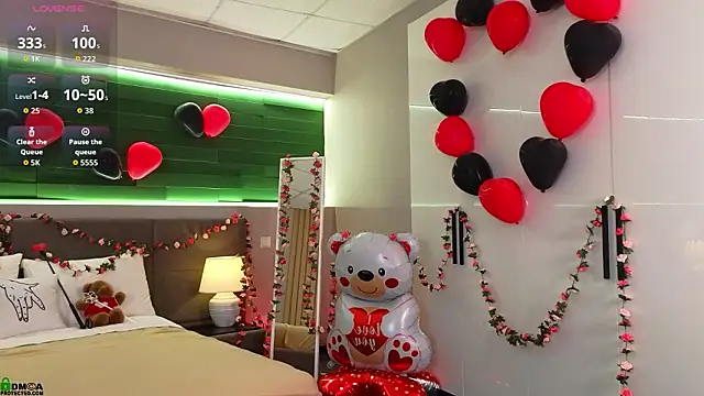 Rina_Red's cam snapshot