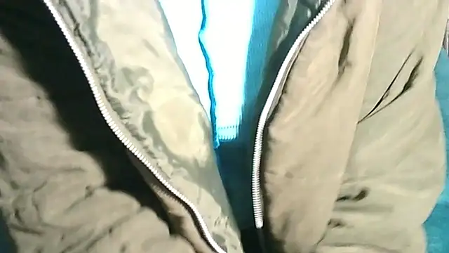 Zuzu_angel's cam snapshot