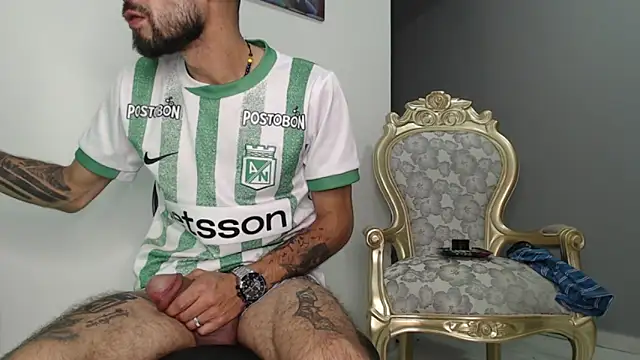 bigdick_monster1 live sex cam