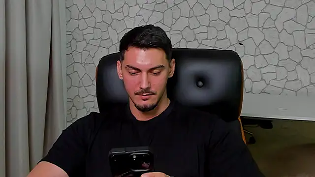 ClintMasters live sex cam